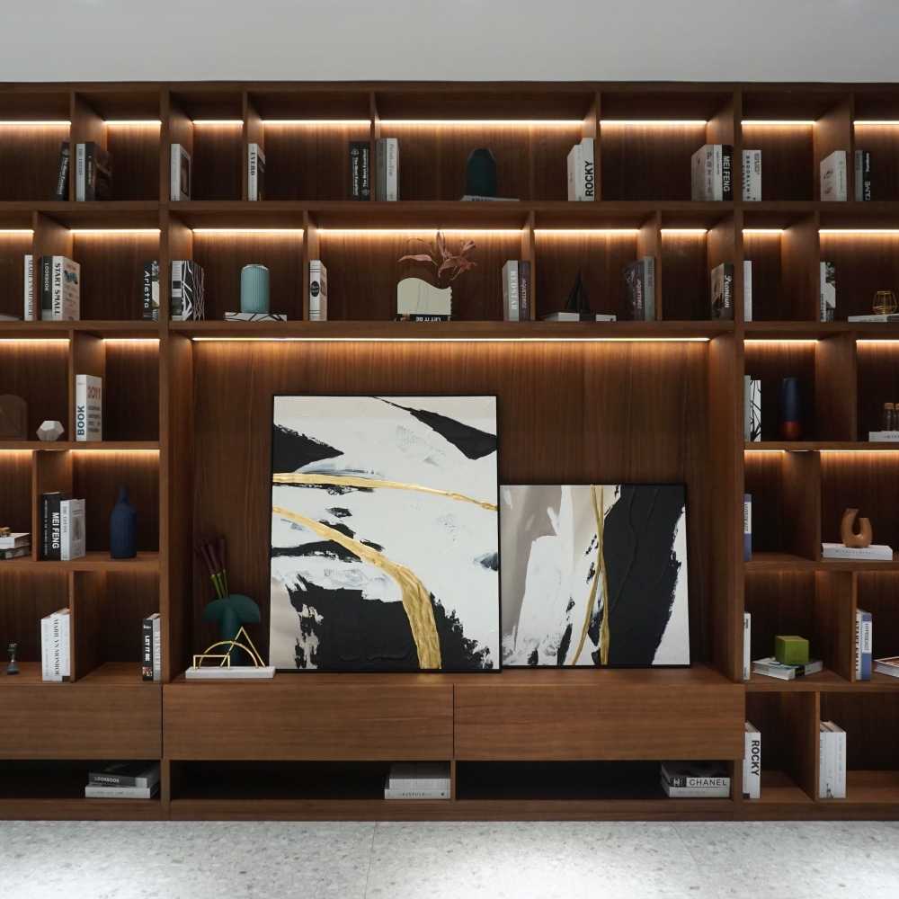 Double-panel TV cabinet